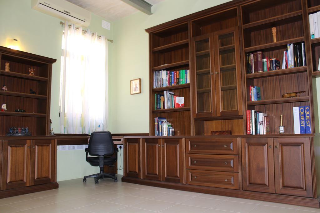 South Village Townhouse Żabbar Εξωτερικό φωτογραφία